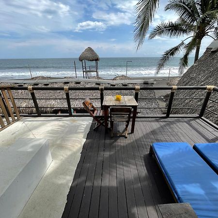 Johnnys Place Hotel Monterrico Εξωτερικό φωτογραφία