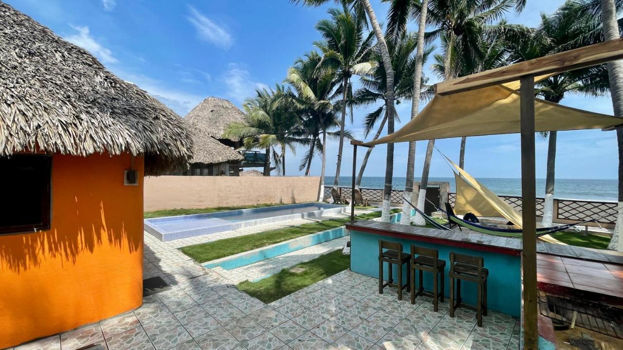 Johnnys Place Hotel Monterrico Εξωτερικό φωτογραφία