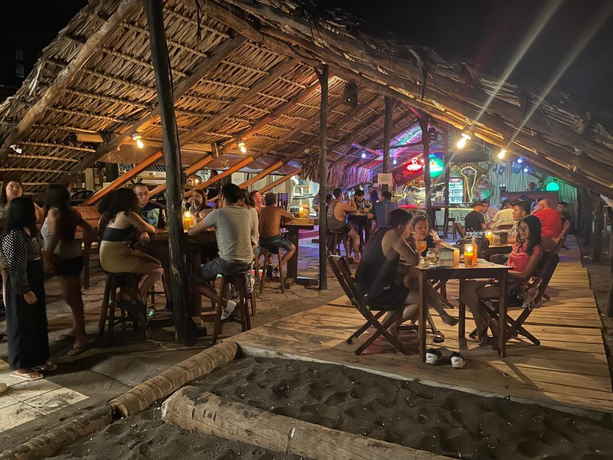 Johnnys Place Hotel Monterrico Εξωτερικό φωτογραφία