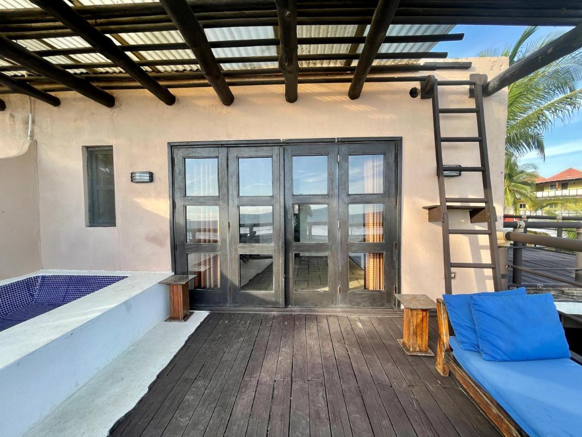 Johnnys Place Hotel Monterrico Εξωτερικό φωτογραφία